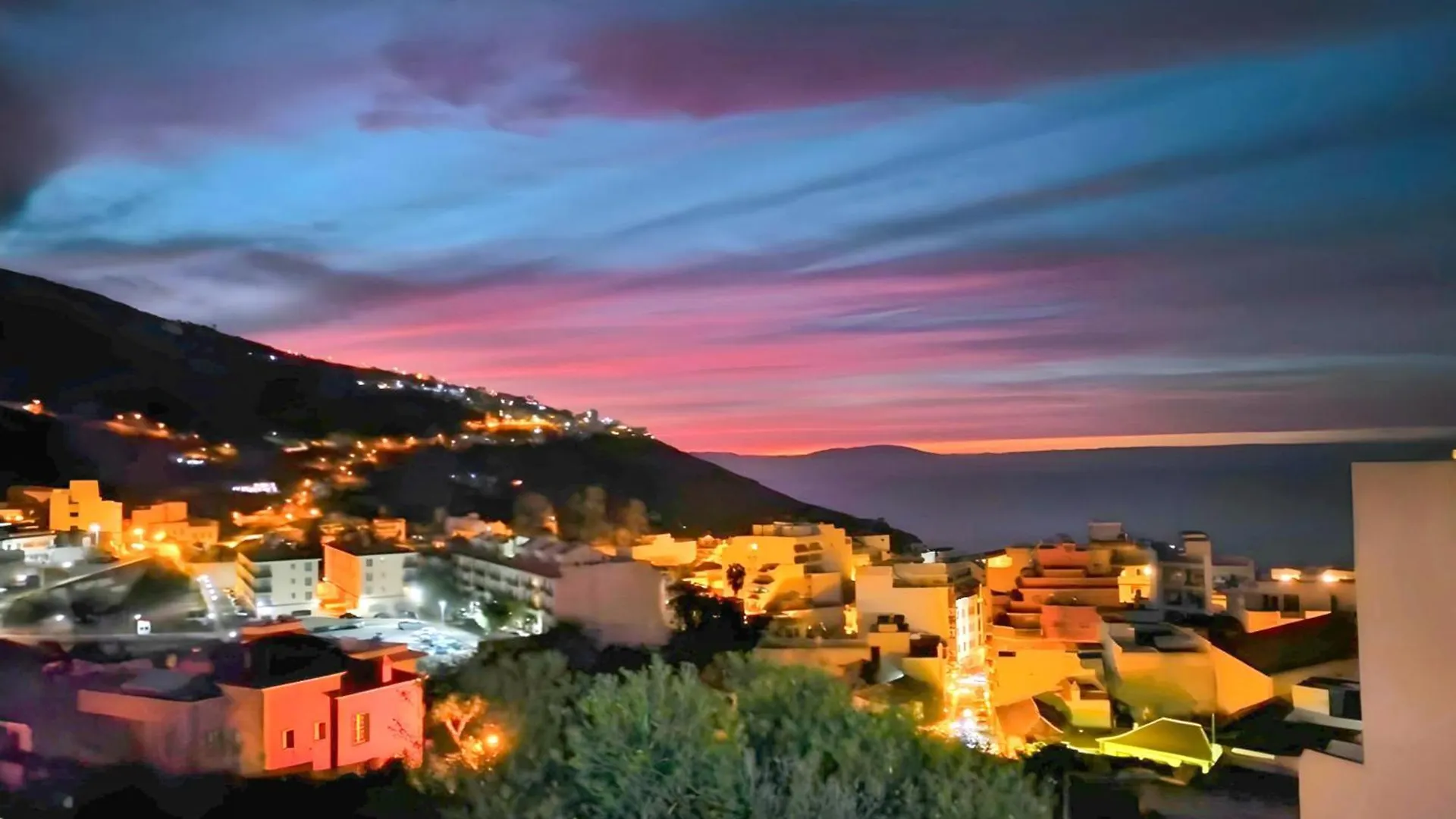 Apartamento En Icod De Los Vinos Centrico Del Pueblo, Terraza Con Aparcamiento Cerca 0*,  Spain